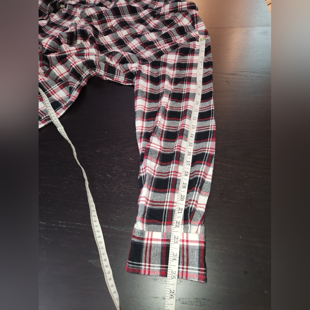 Chaps Performance Button Down Flannel - Picture 4 of 6